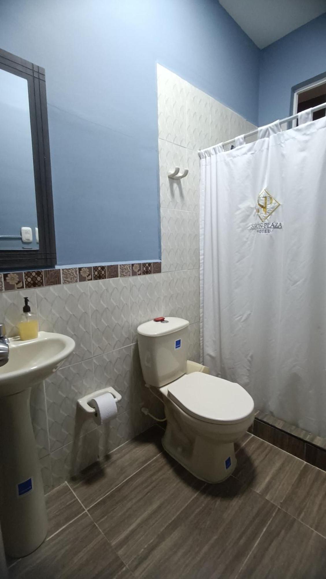 Hotel Simon Plaza Перейра Экстерьер фото